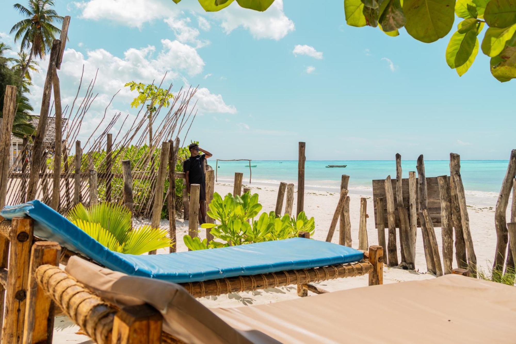Pili Pili Beach Bungalows Джамбіані Екстер'єр фото